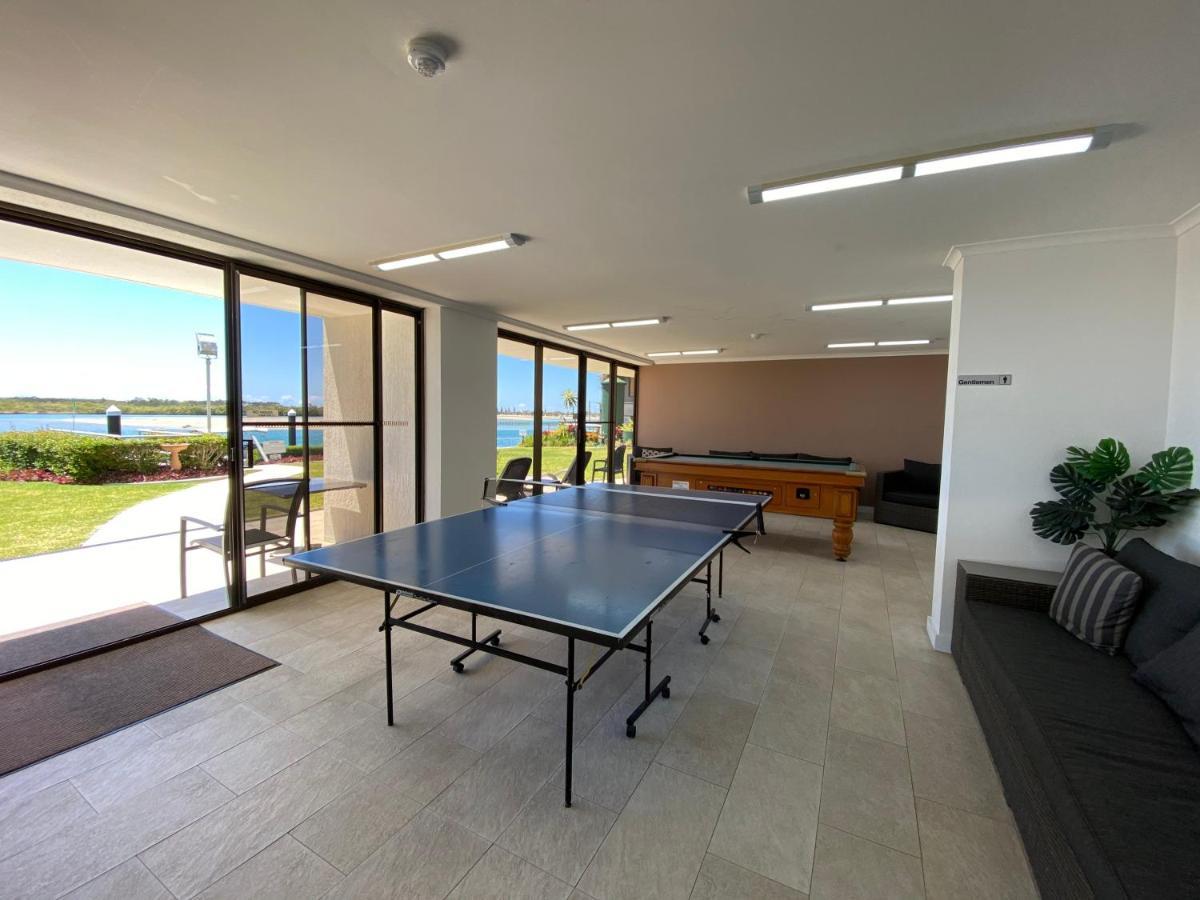 Trafalgar Towers Maroochydore Exterior photo