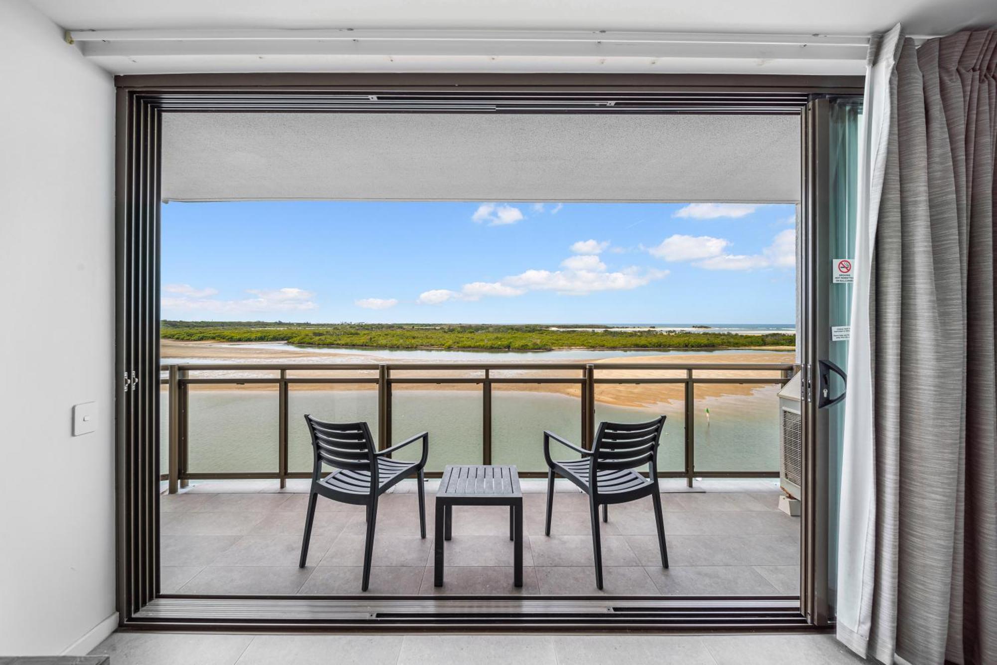 Trafalgar Towers Maroochydore Exterior photo